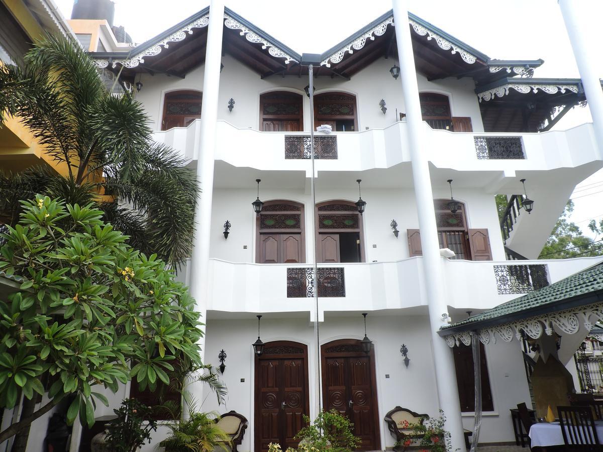 Sunray Villa And Resort Unawatuna Bagian luar foto